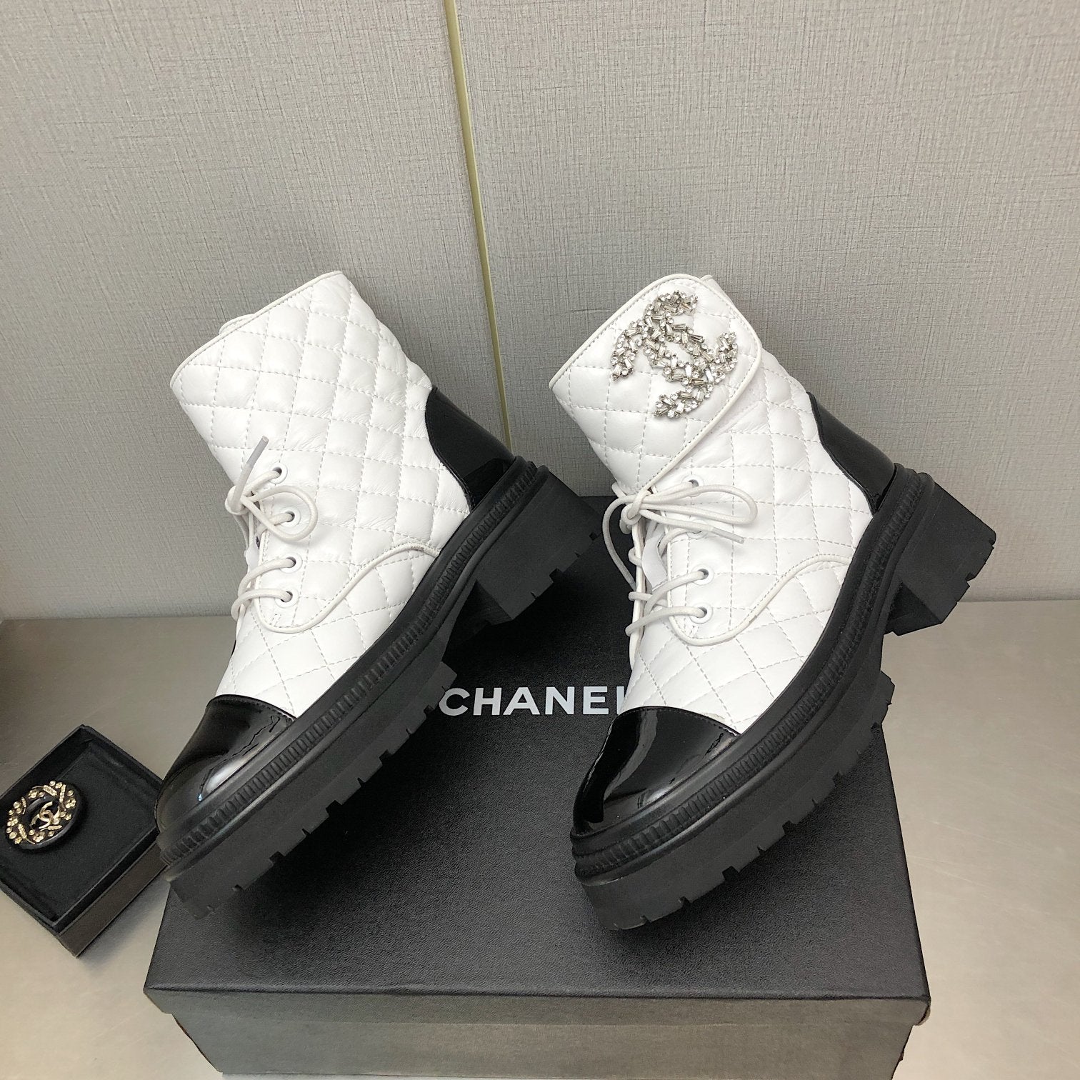 Luxury Shoes Sandals - CHL - 1428