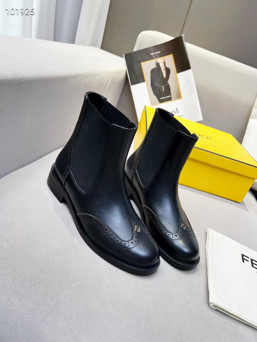Luxury Shoes - FED - 314