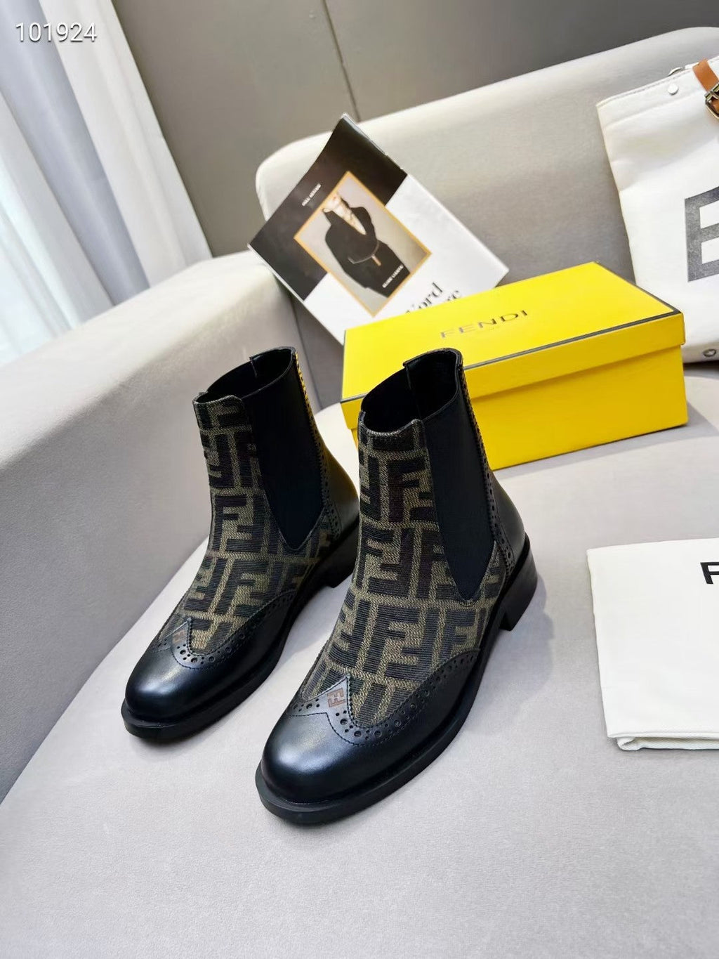Luxury Shoes - FED - 315