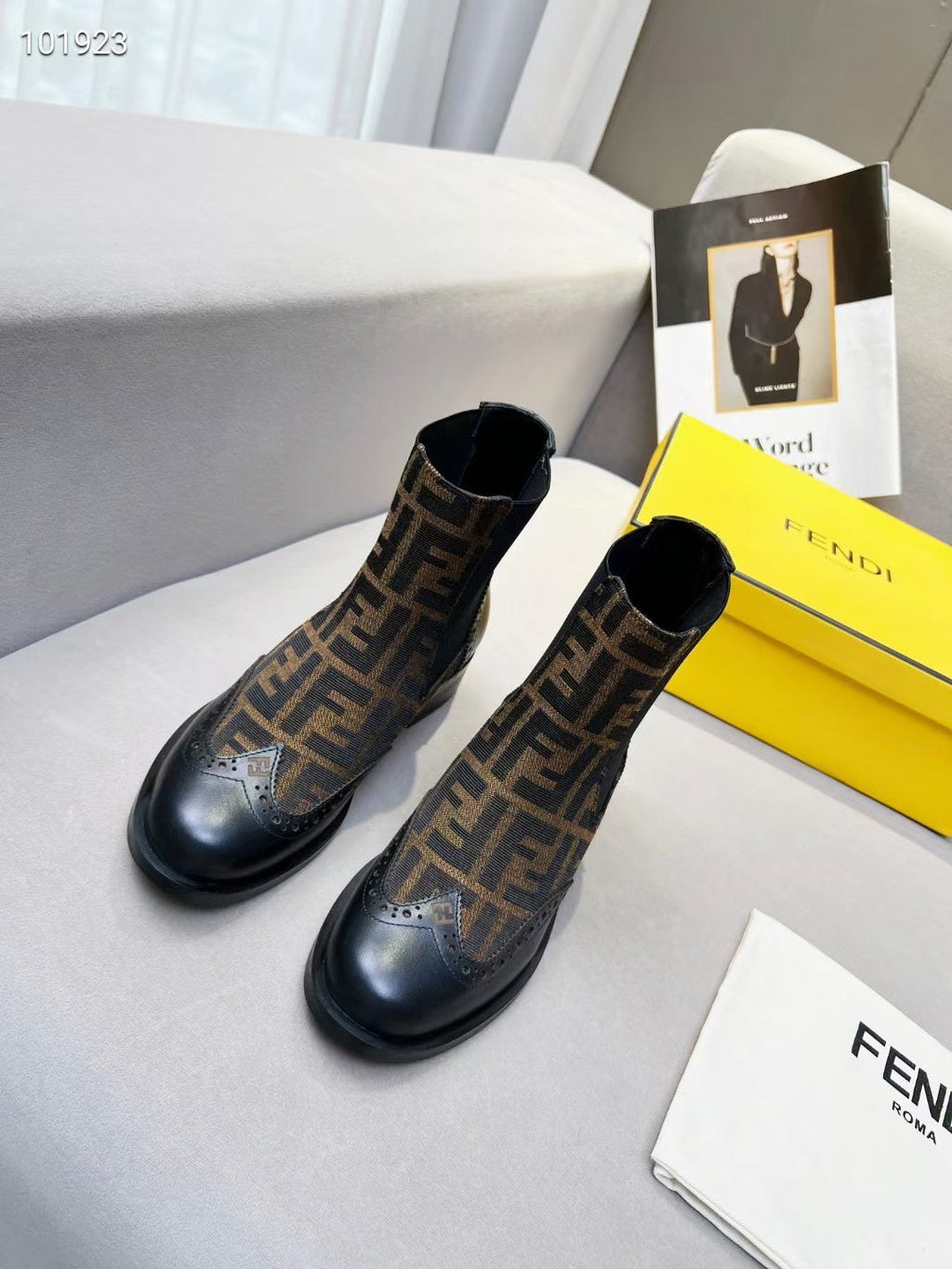 Luxury Shoes - FED - 317