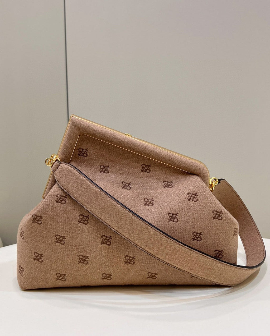 FI First MeGLAMIum Brown Bag For Woman 32cm/12.5in