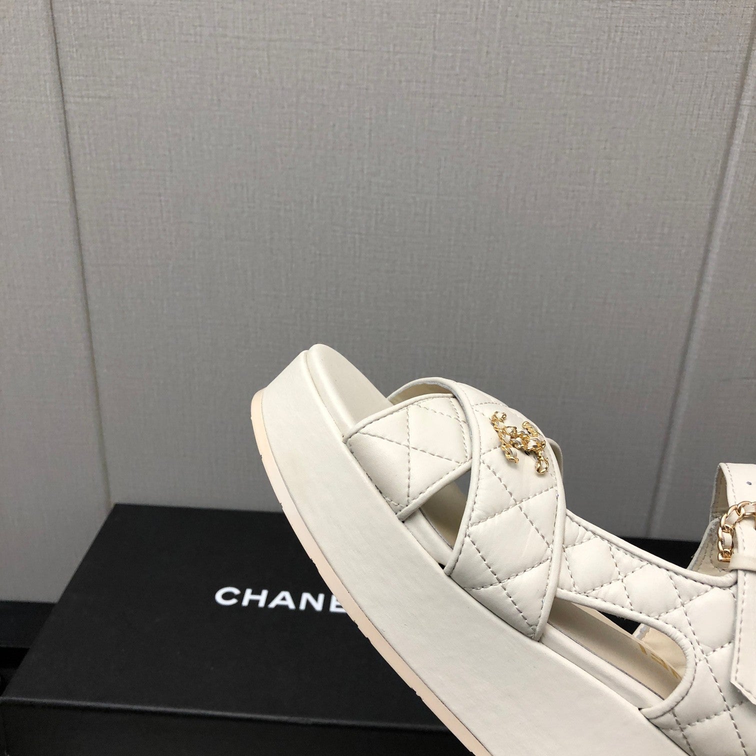 Luxury Shoes Sandals - CHL - 930