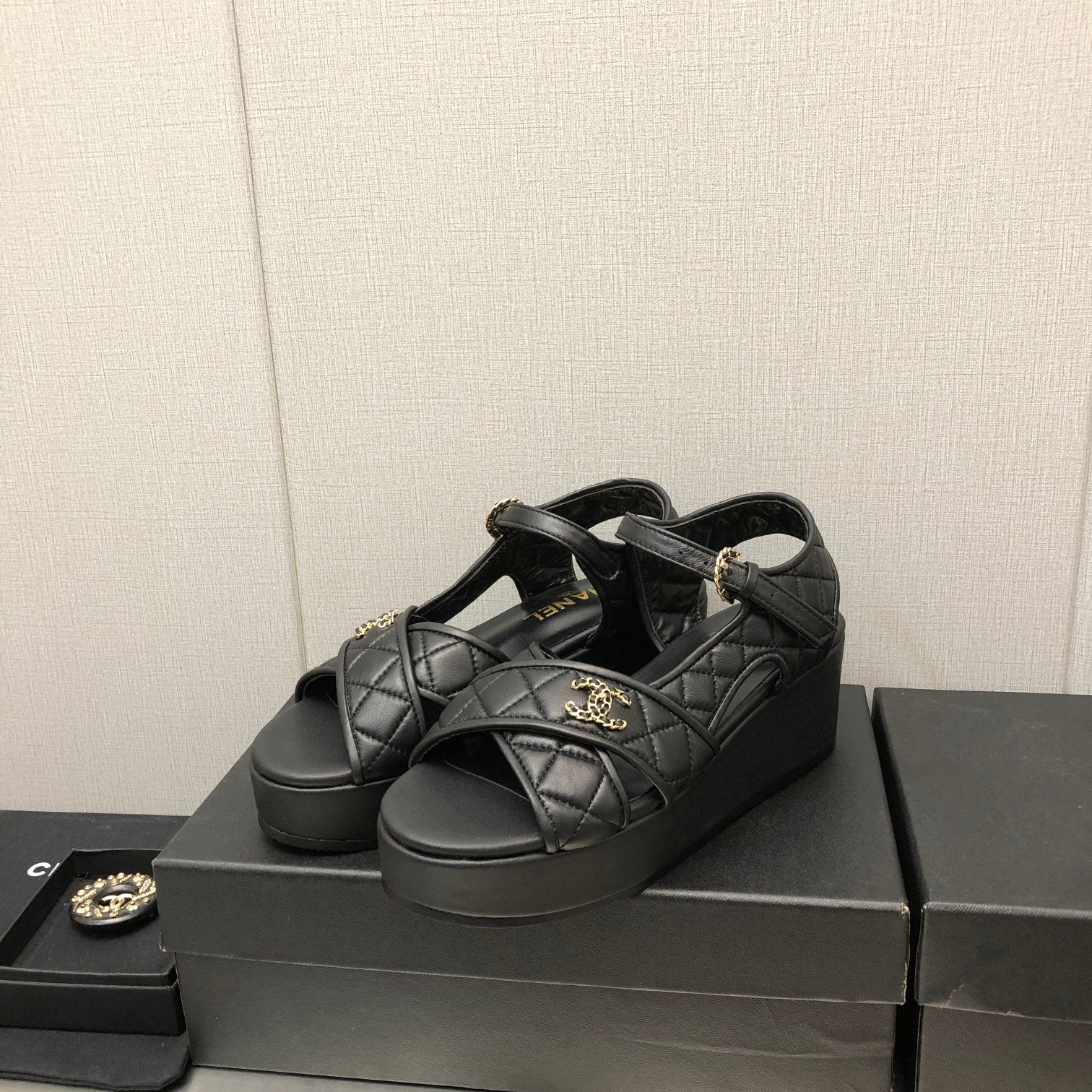Luxury Shoes Sandals - CHL - 932