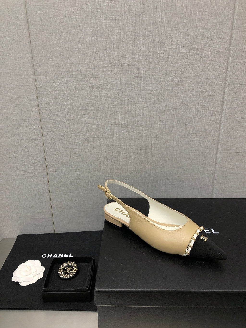Luxury Shoes Sandals - CHL - 874