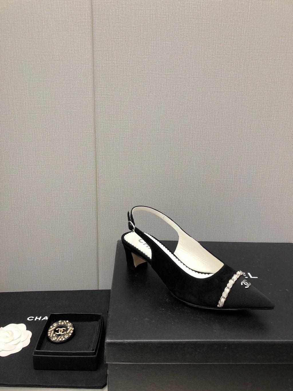 Luxury Shoes Sandals - CHL - 878