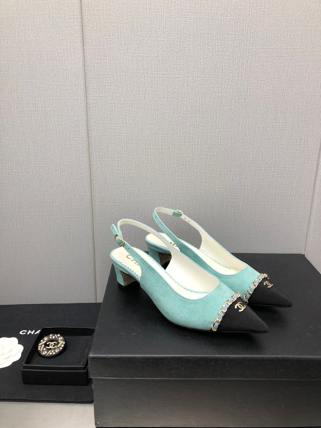 Luxury Shoes Sandals - CHL - 879
