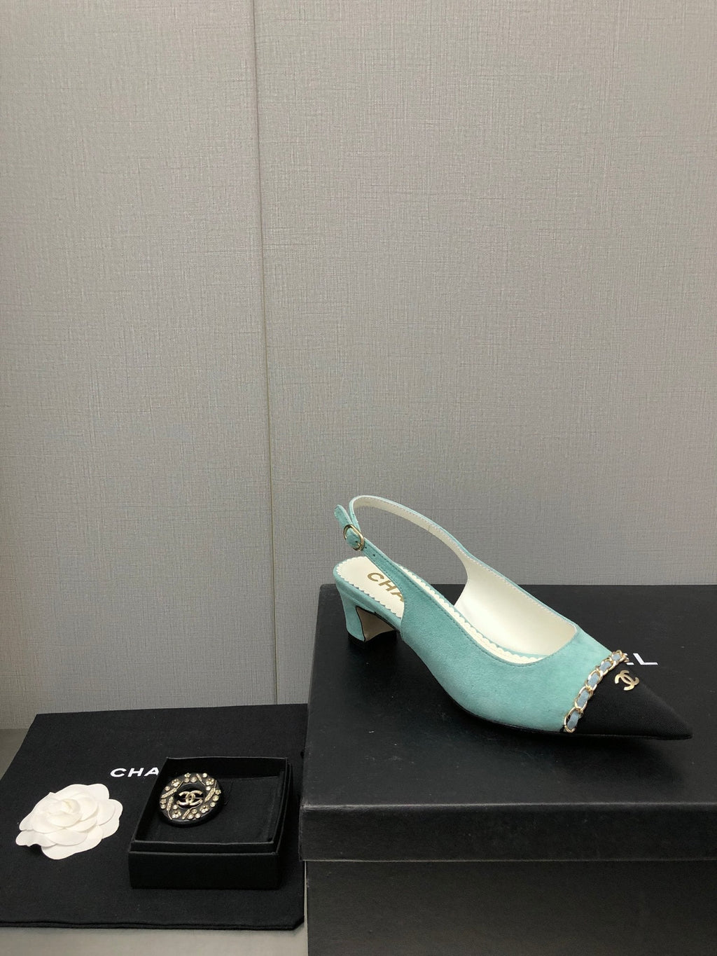 Luxury Shoes Sandals - CHL - 879
