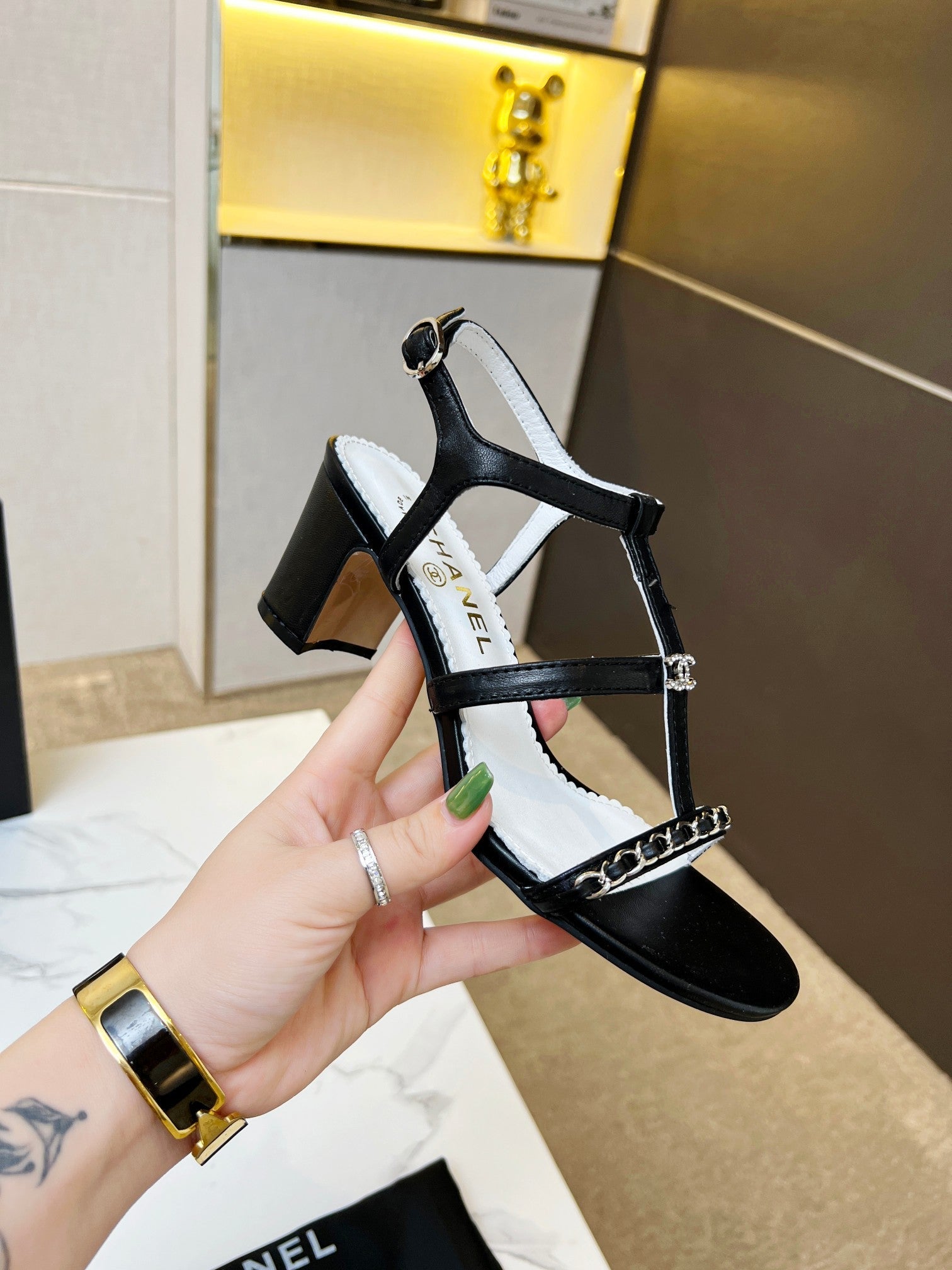 Luxury Shoes Sandals - CHL - 845