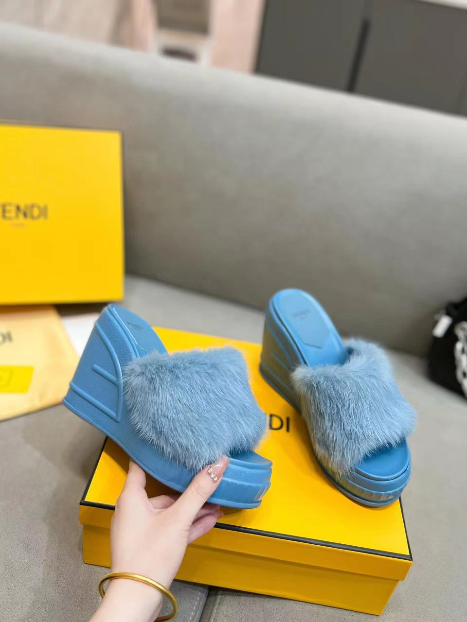 Luxury Shoes - FED - 139