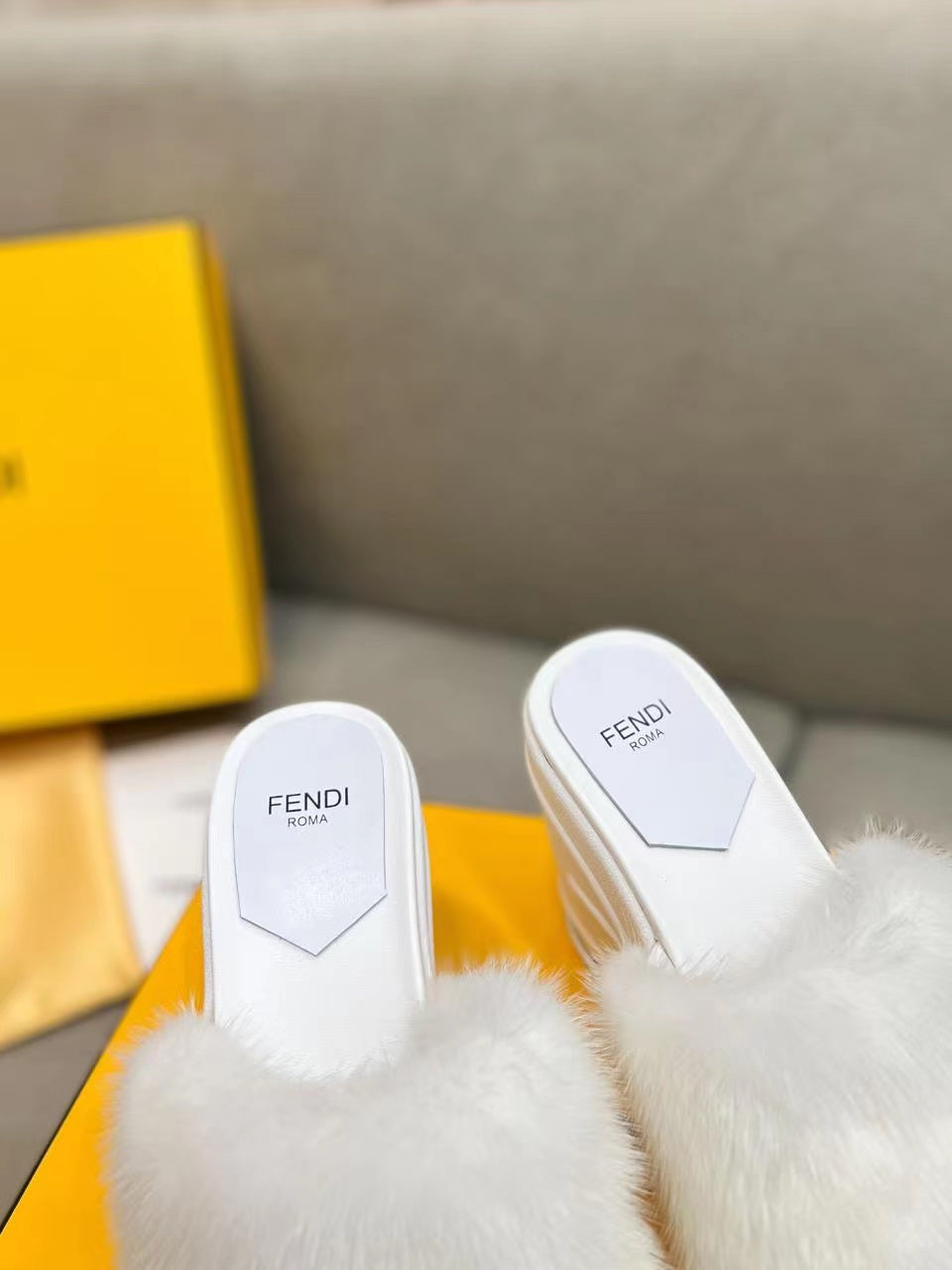 Luxury Shoes - FED - 140
