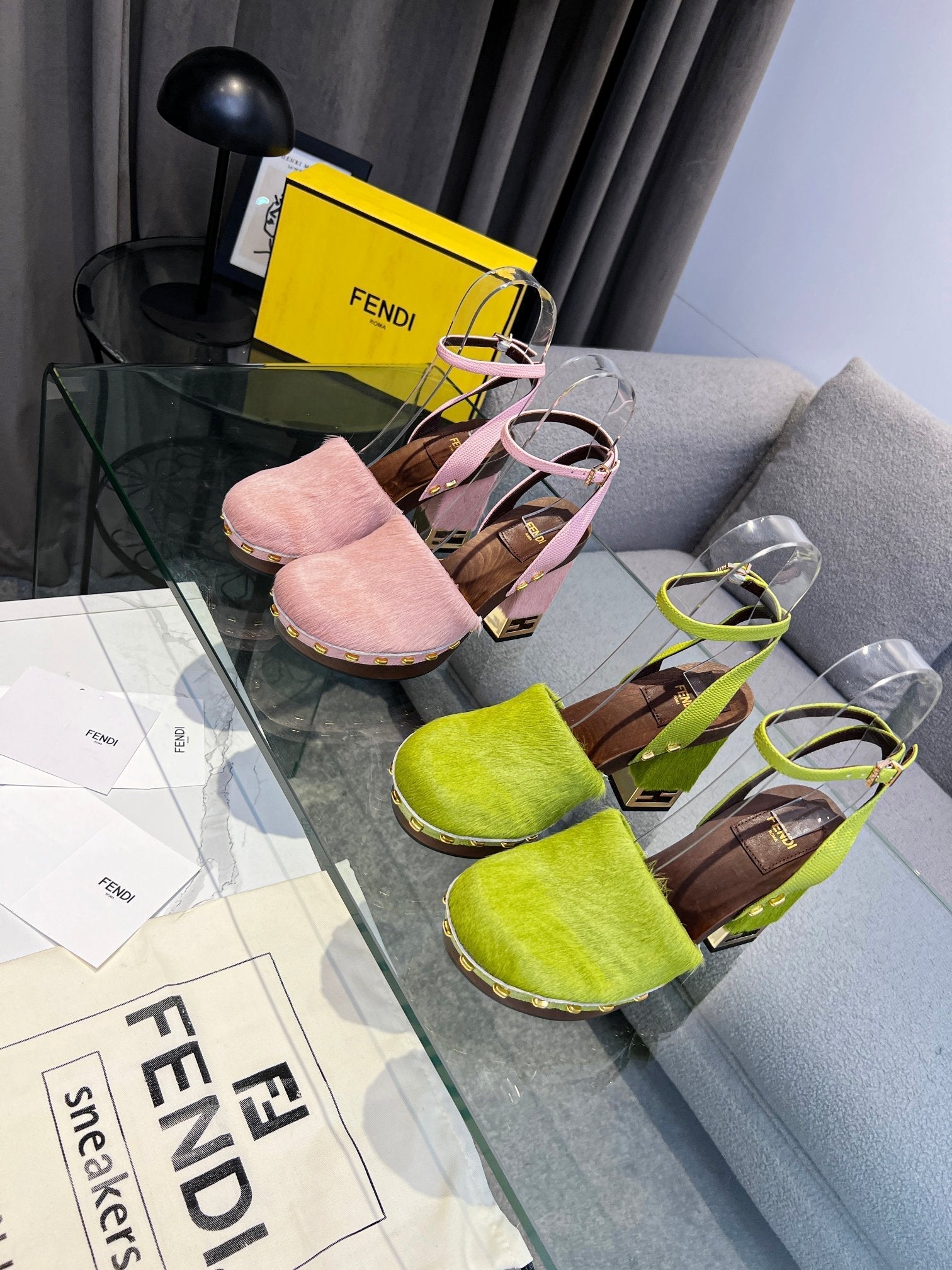 Luxury Shoes - FED - 183