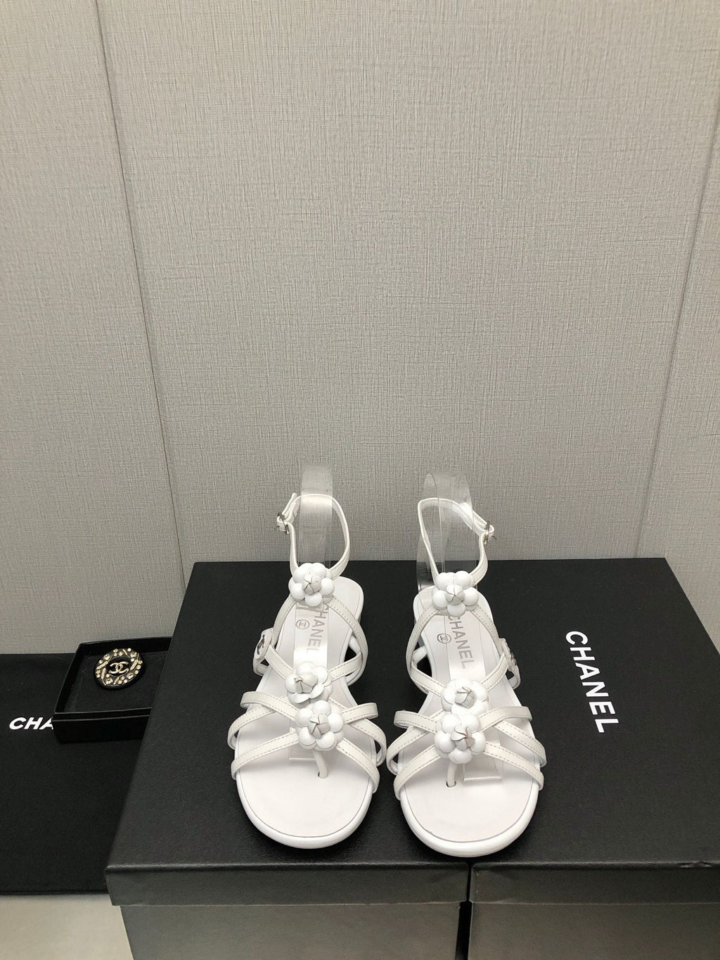 Luxury Shoes Sandals - CHL - 633