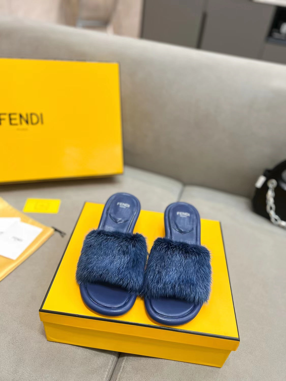 Luxury Shoes - FED - 144