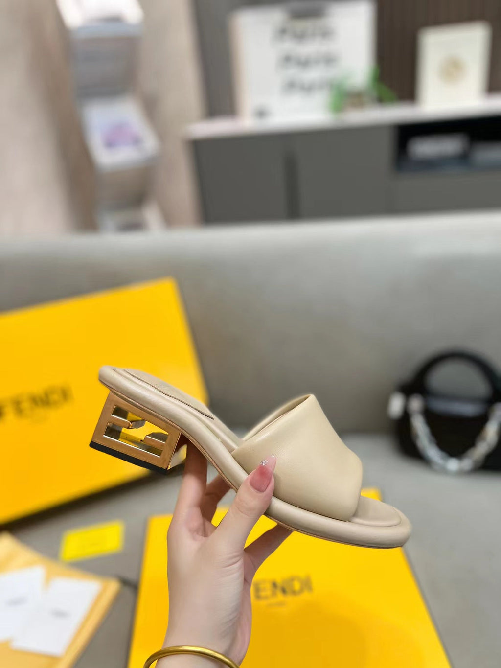 Luxury Shoes - FED - 150