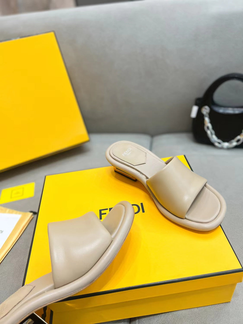 Luxury Shoes - FED - 150
