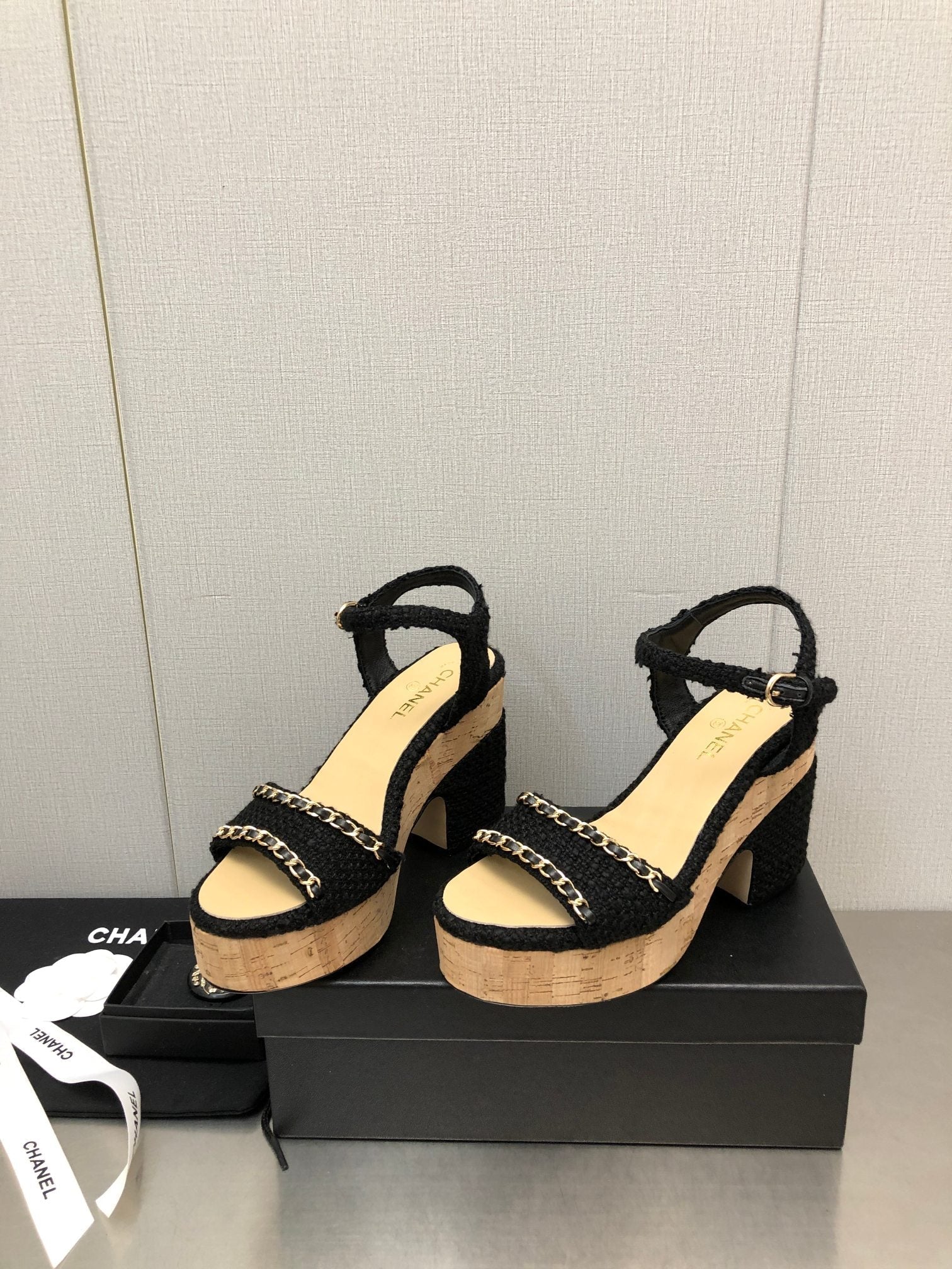Luxury Shoes Sandals - CHL - 546