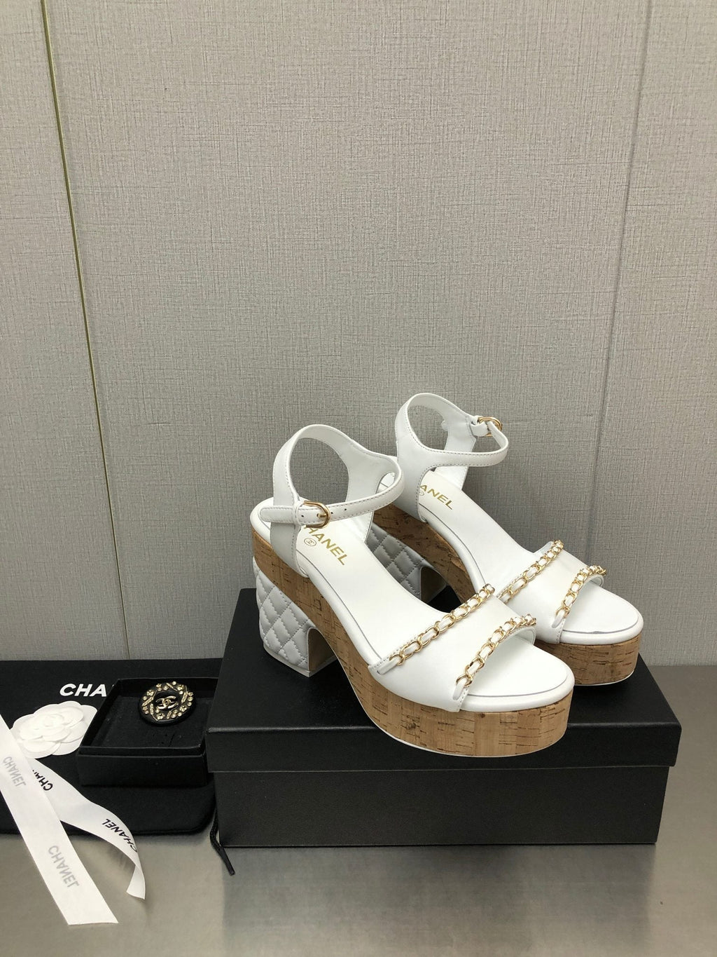 Luxury Shoes Sandals - CHL - 548