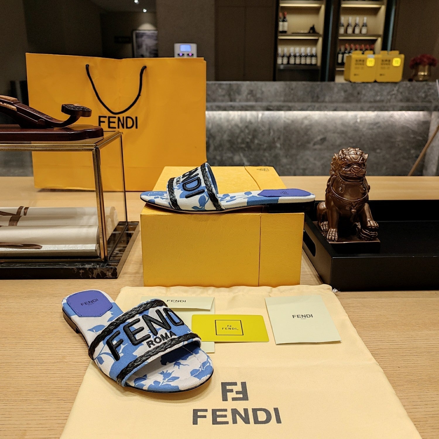 Luxury Shoes - FED - 032
