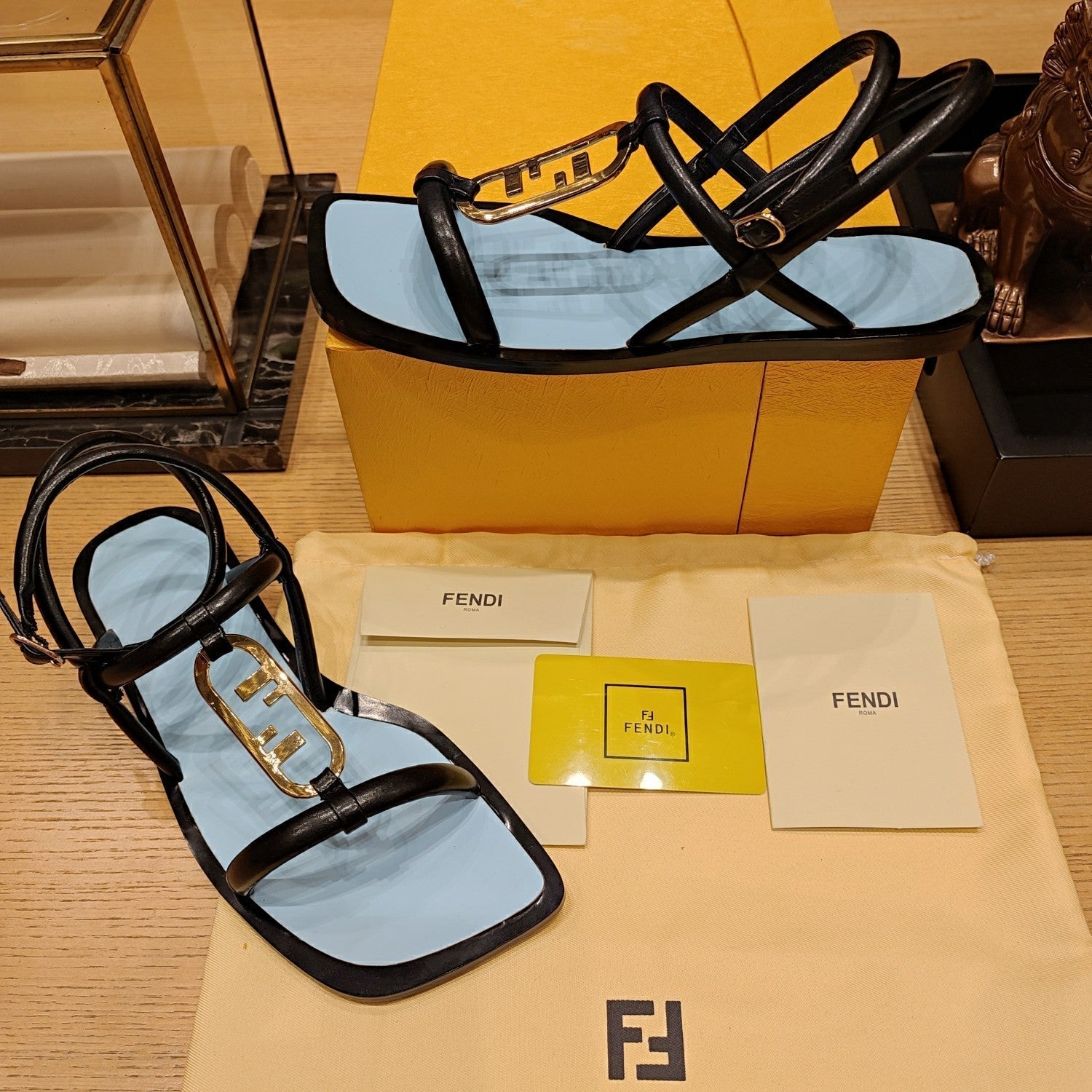 Luxury Shoes - FED - 035