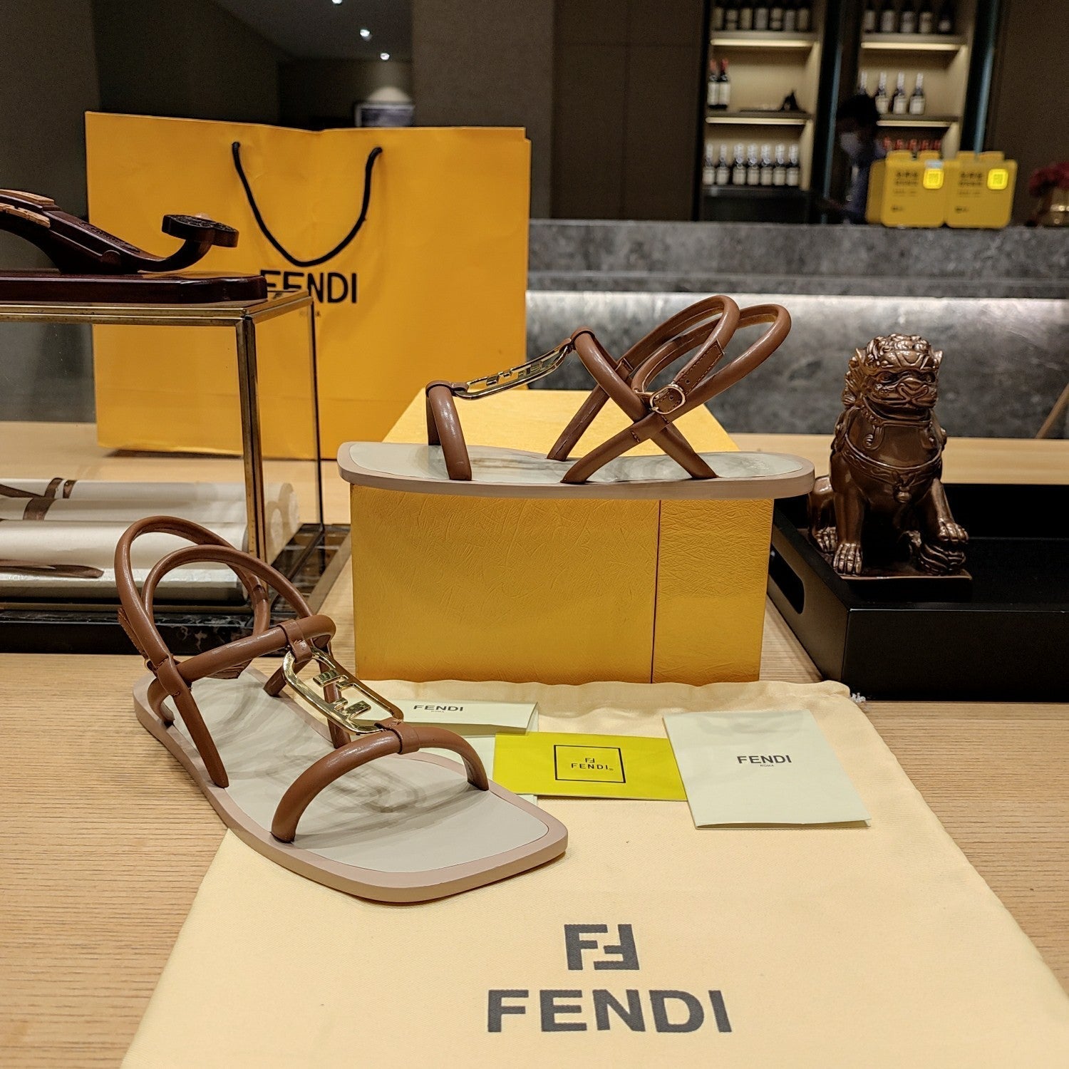 Luxury Shoes - FED - 037