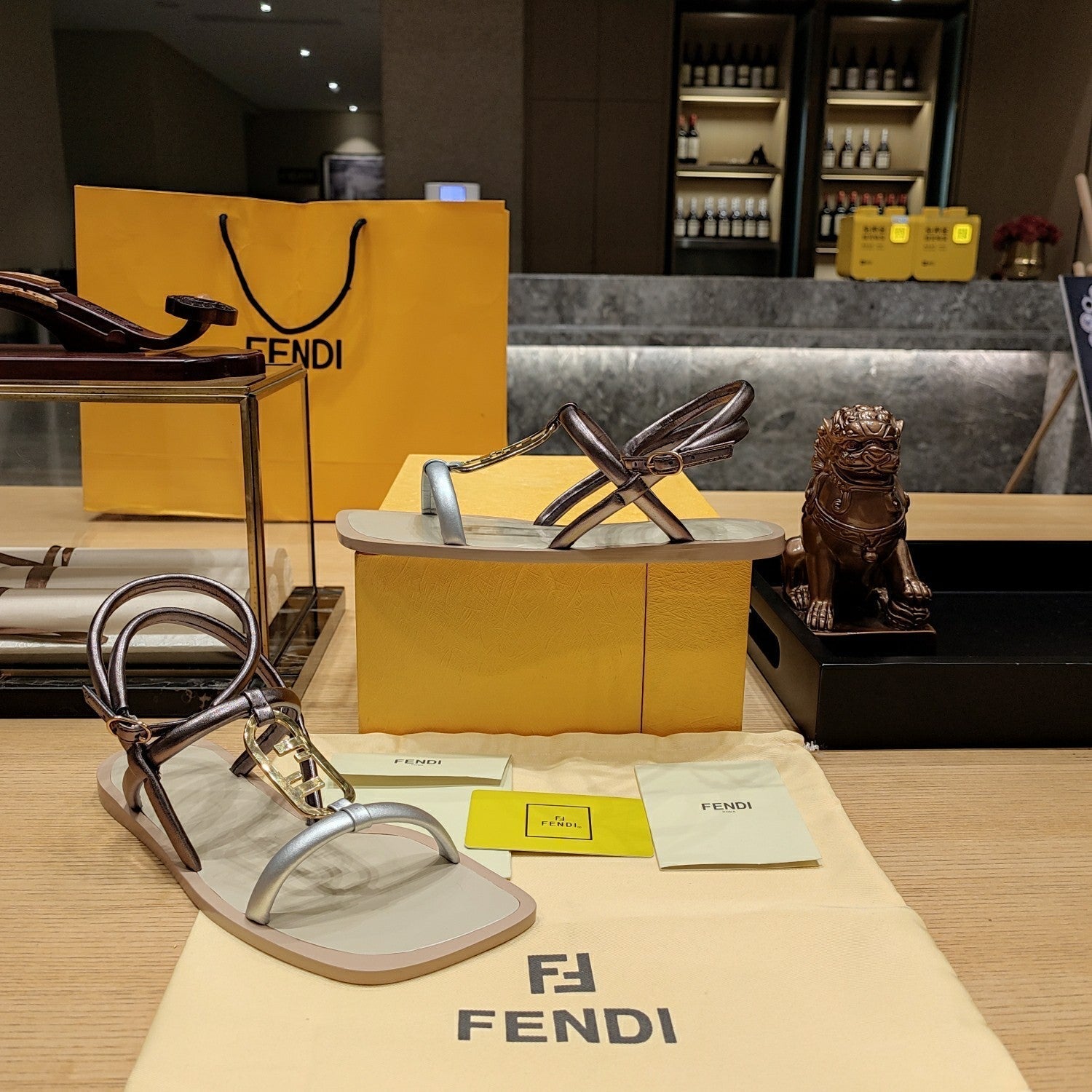 Luxury Shoes - FED - 038