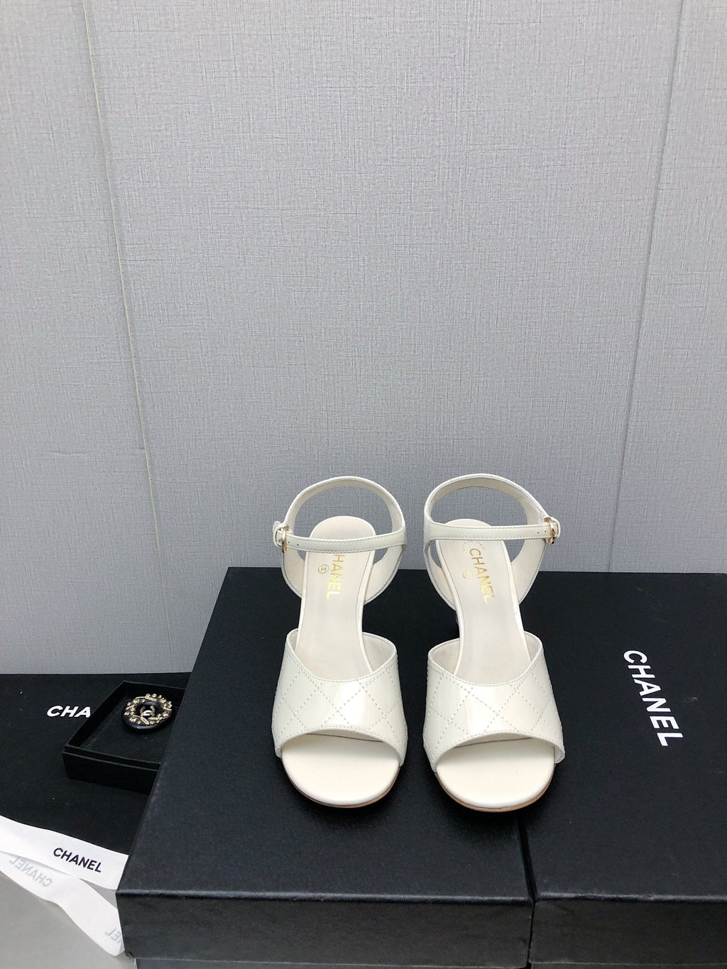 Luxury Shoes Sandals - CHL - 275