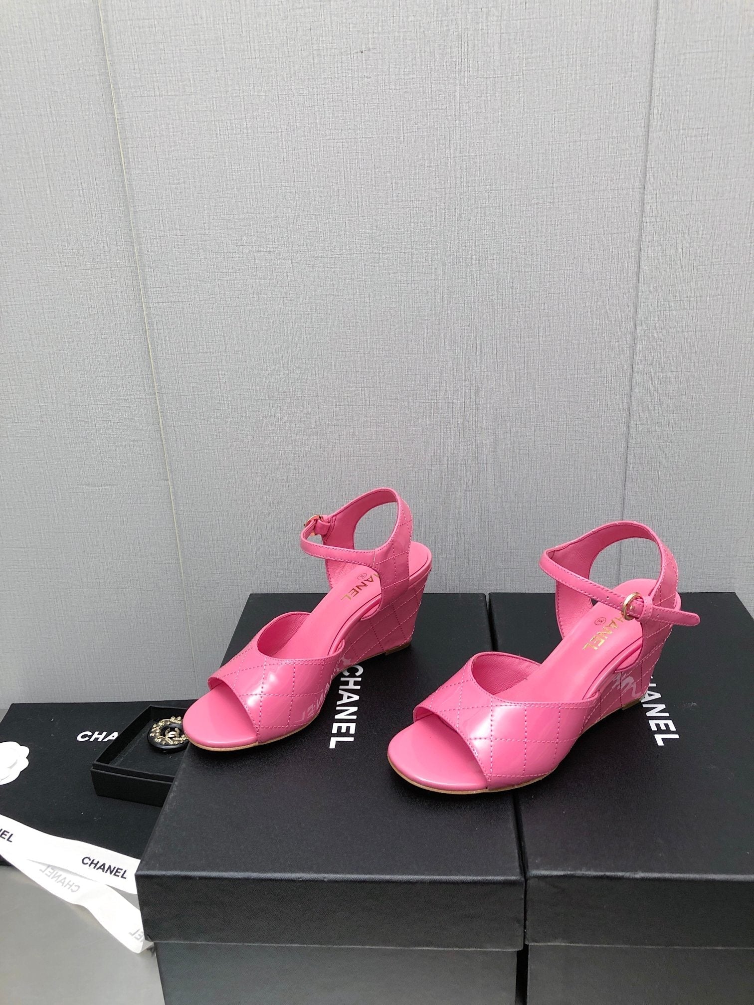 Luxury Shoes Sandals - CHL - 274