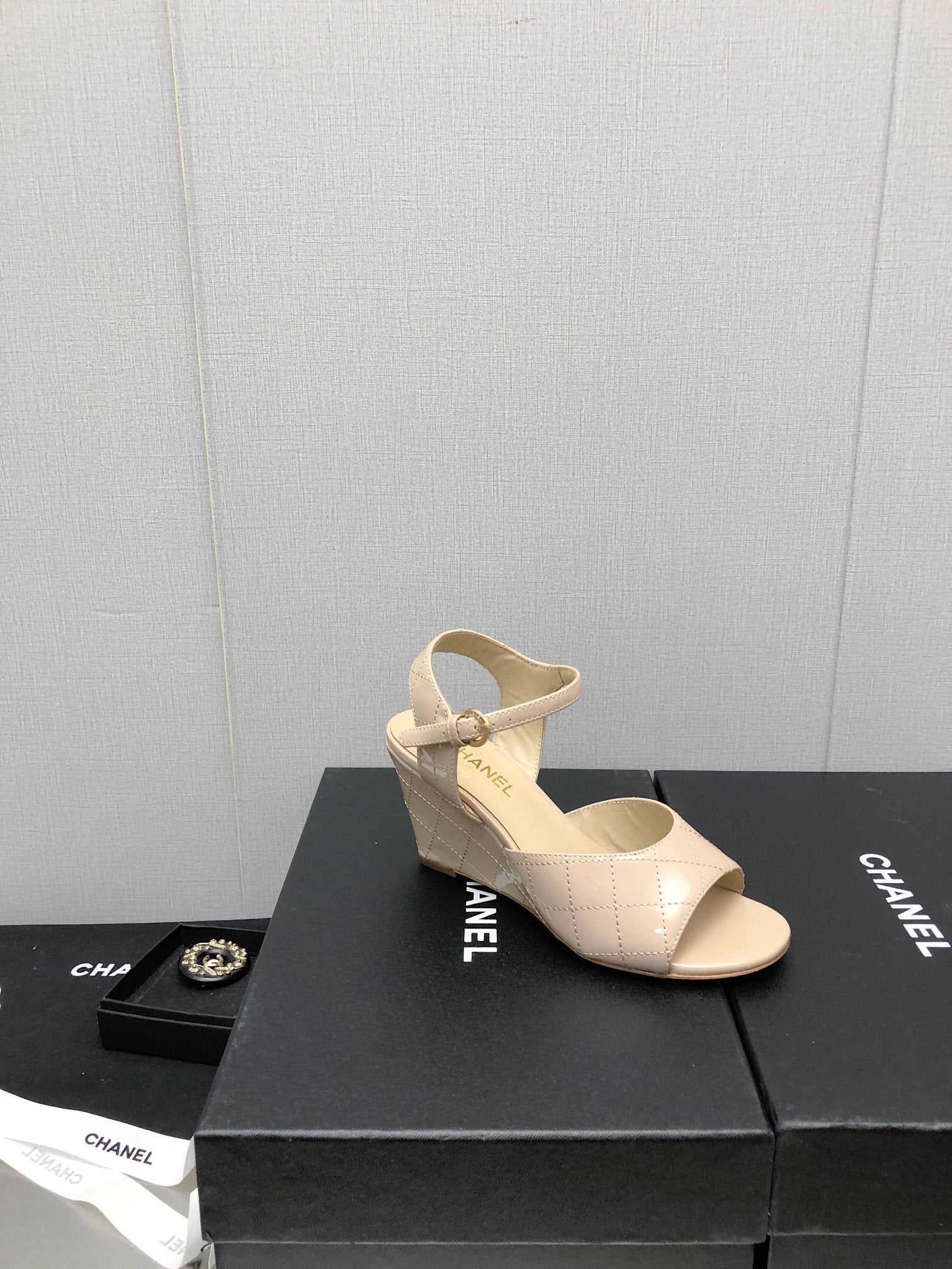 Luxury Shoes Sandals - CHL - 273