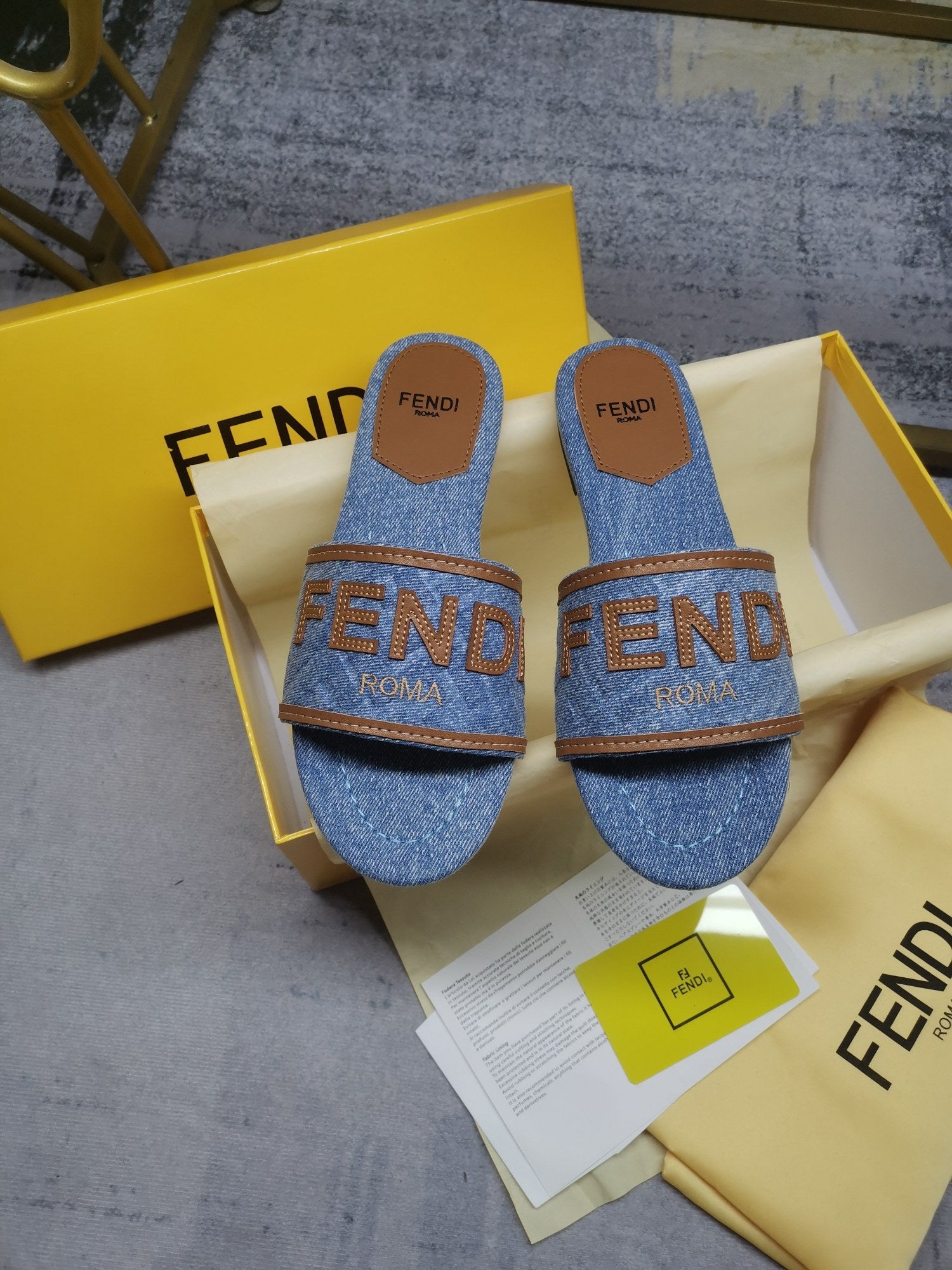 Luxury Shoes - FED - 021