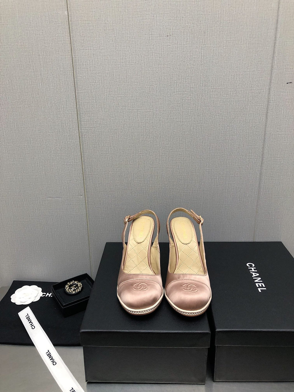 Luxury Shoes Sandals - CHL - 057