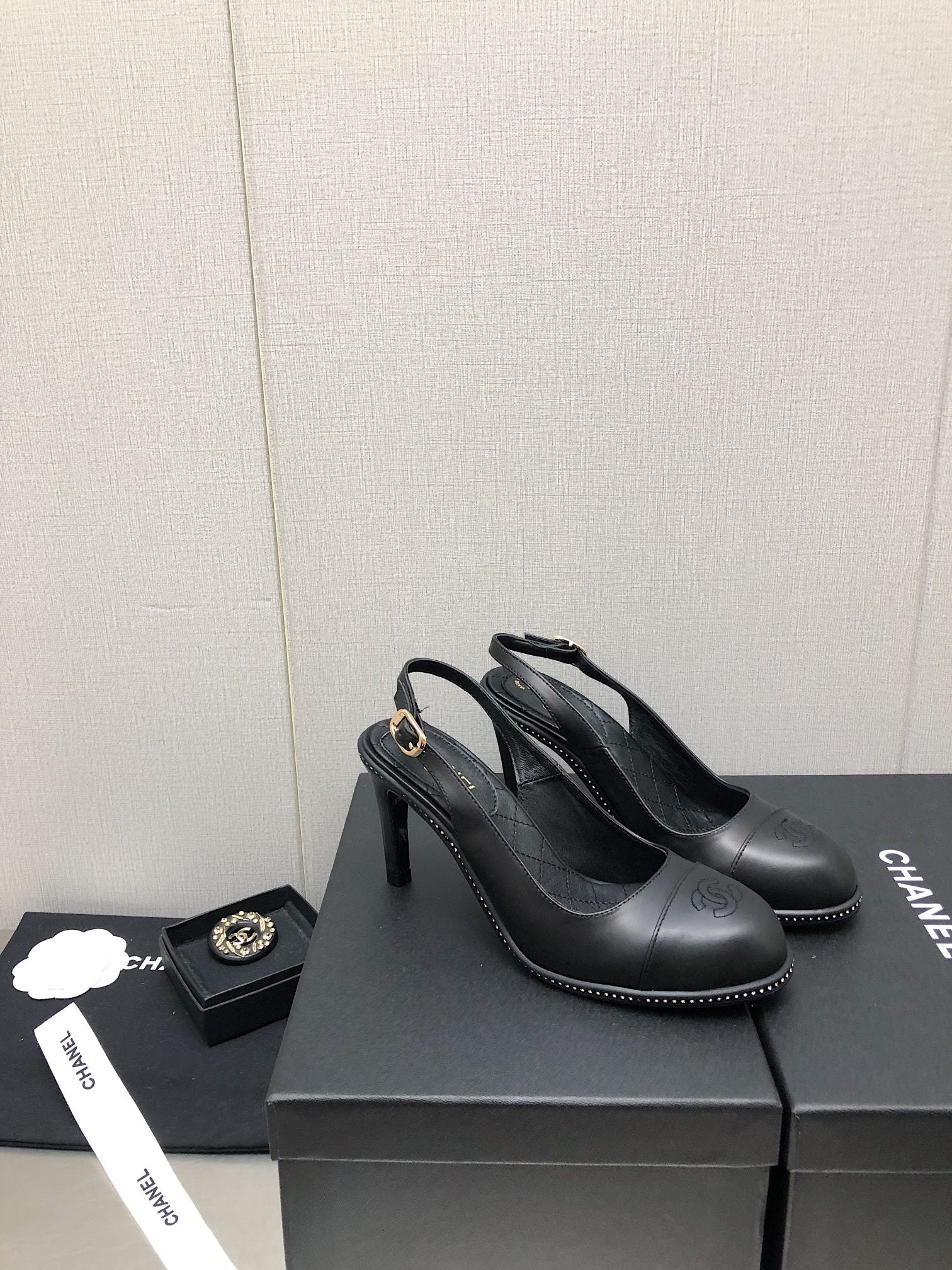 Luxury Shoes Sandals - CHL - 059