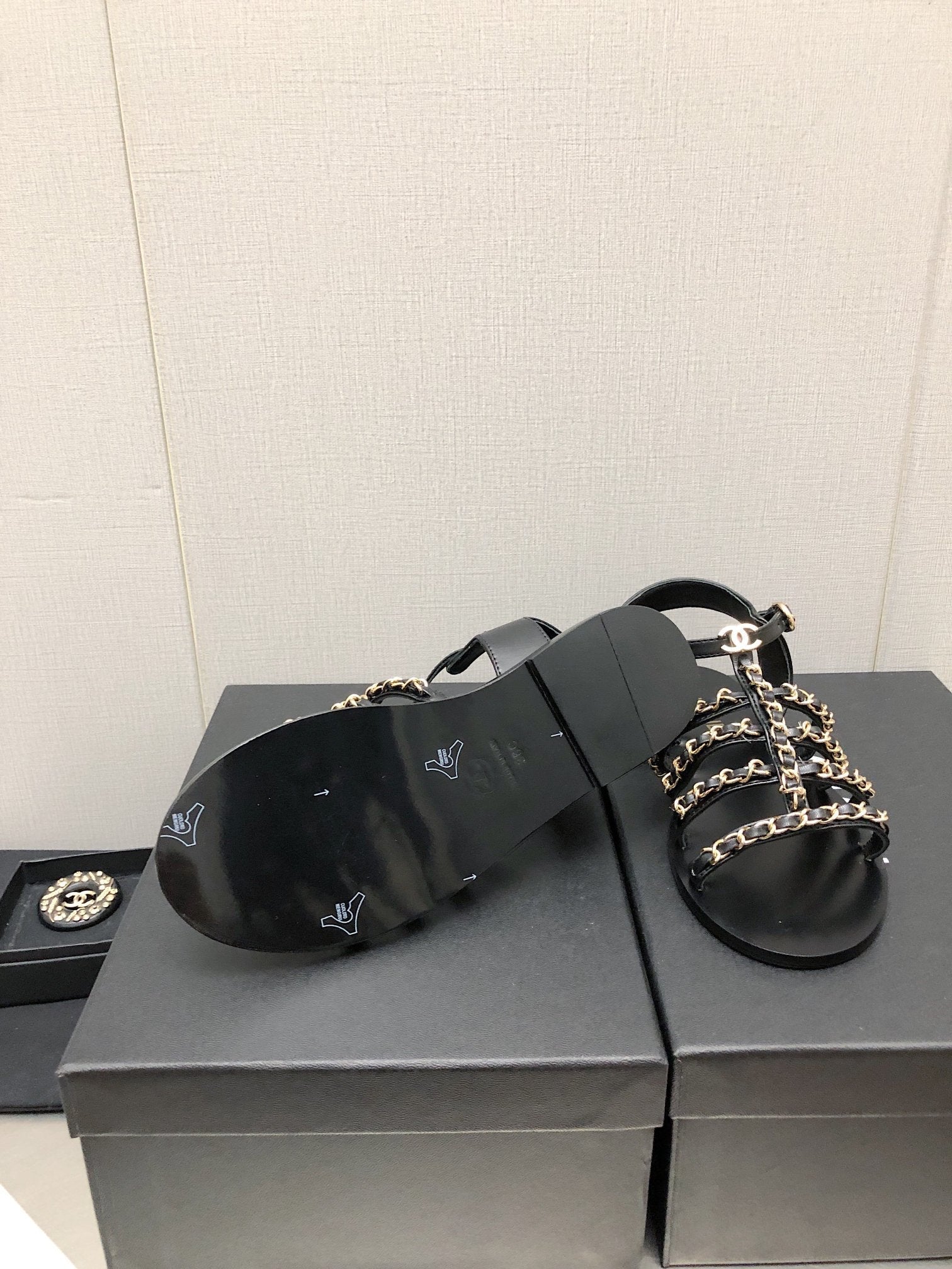 Luxury Shoes Sandals - CHL - 019