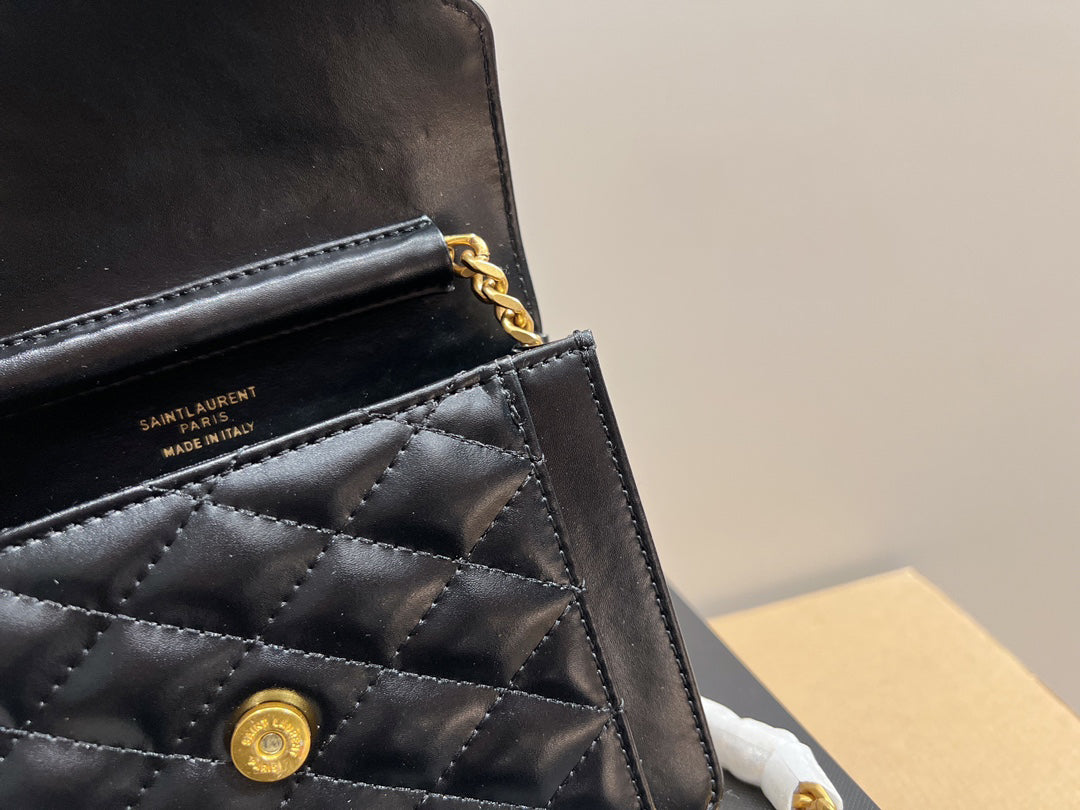 EN - Luxury Bags SLY 319