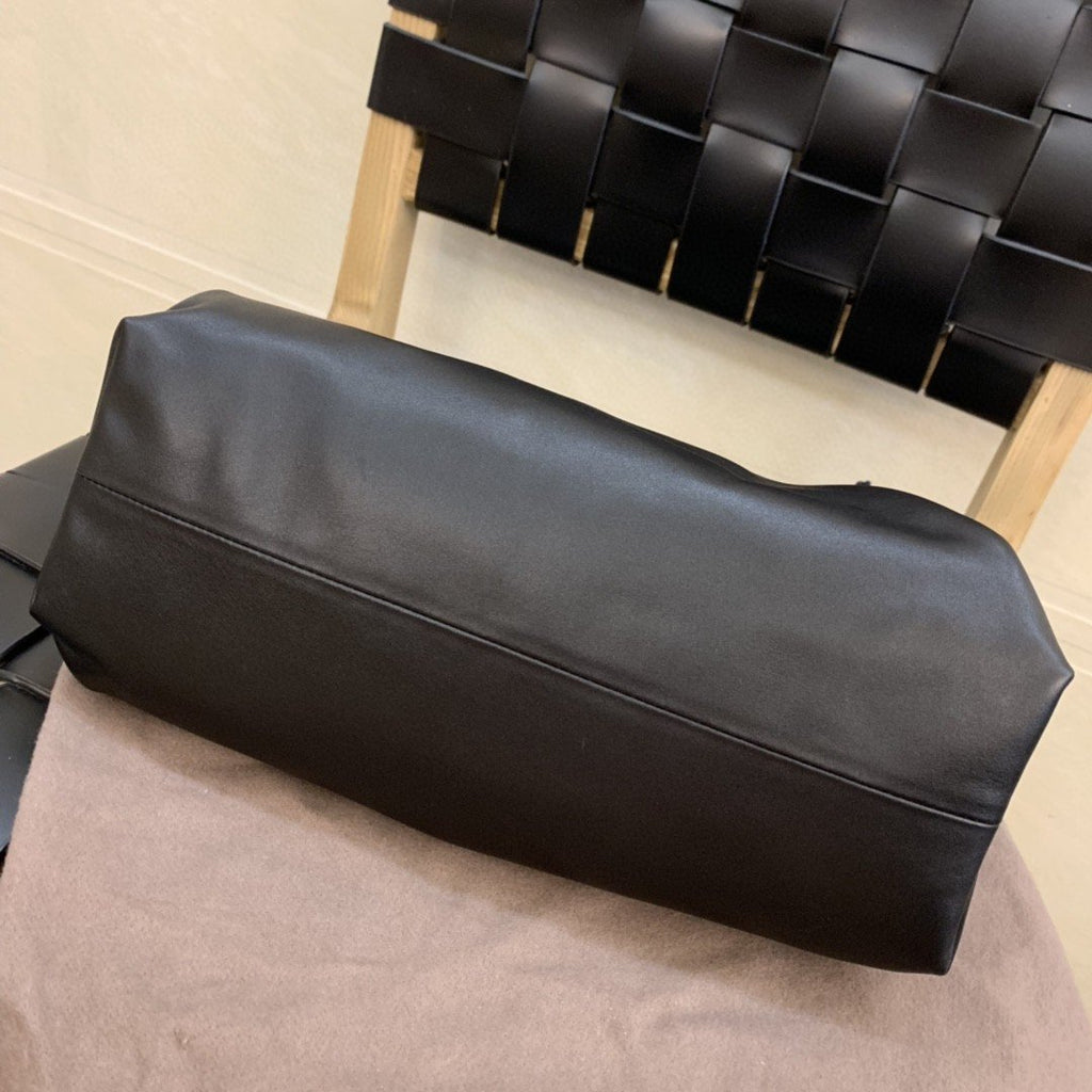 GLAMI Chain Pouch For Women 12.2in/31cm In Black
