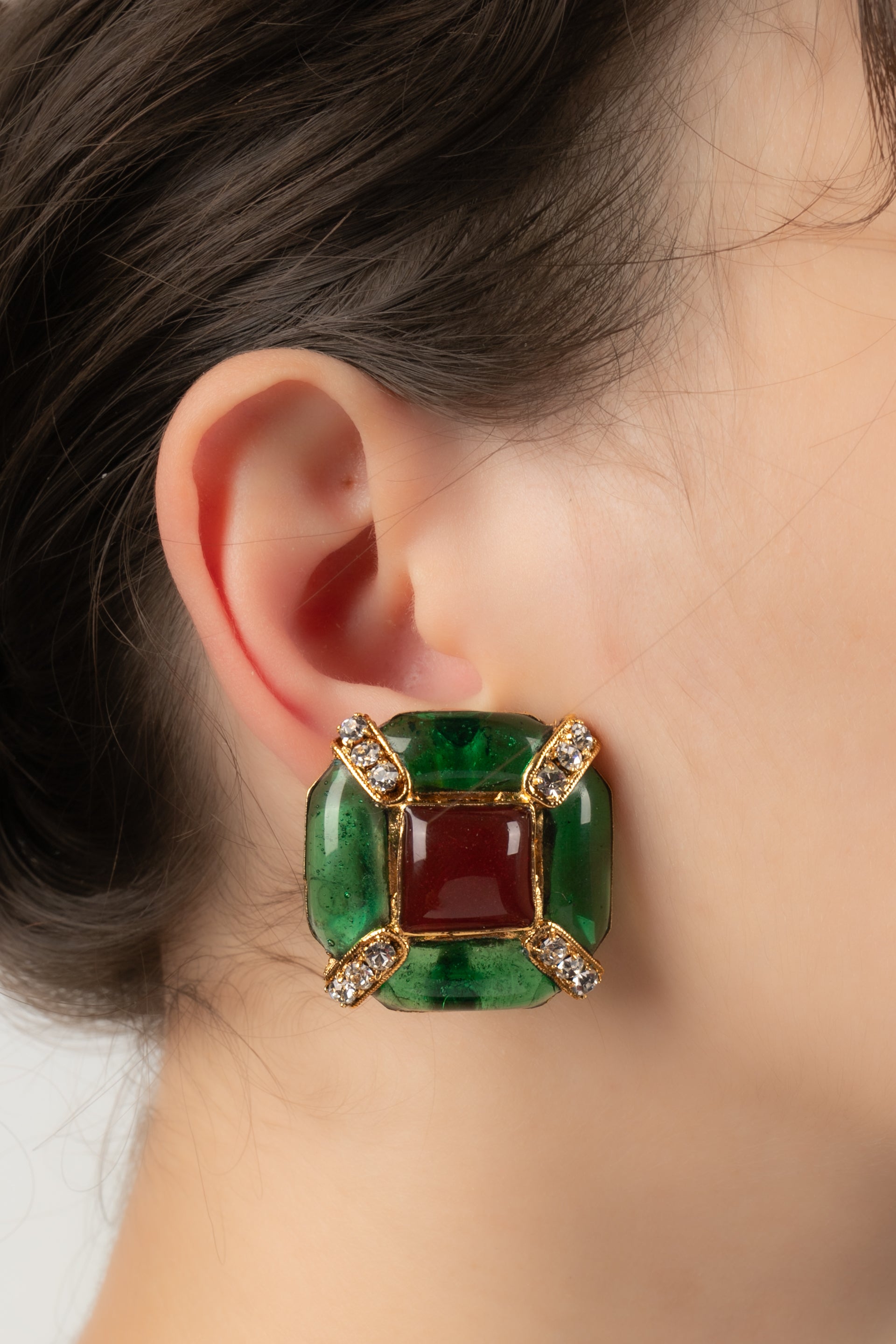 Boucles d'oreilles en pÃƒÆ’Ã‚Â¢te de verre Chanel