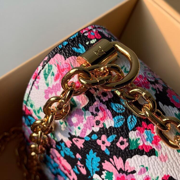SAMC - LOV Bags - 2793