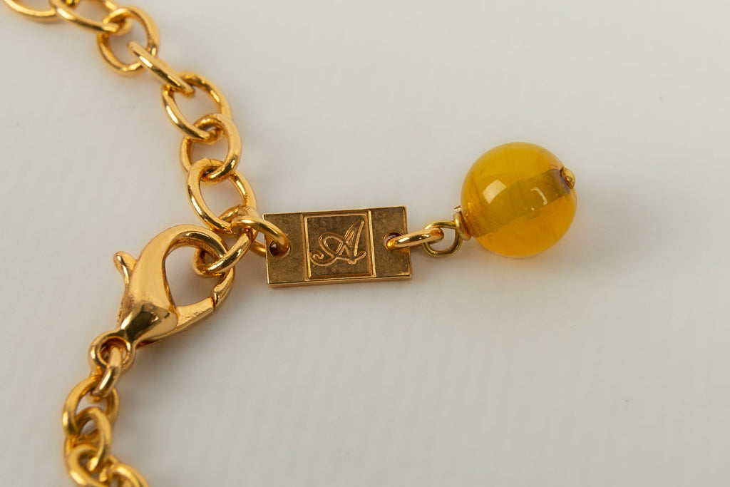 Collier Augustine