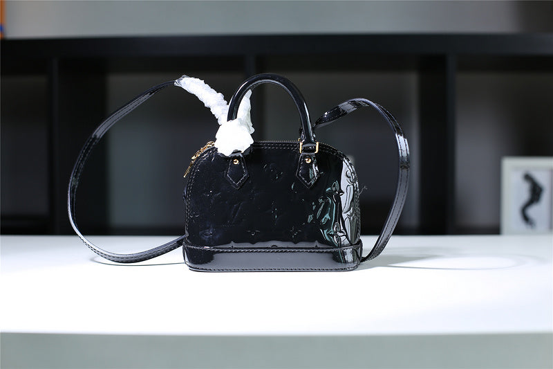 Glami-is - LOV Lady Bags - 1903