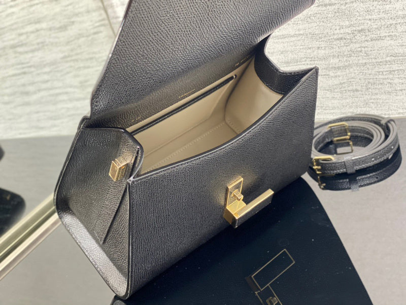 ELE - HMS Bags - 005