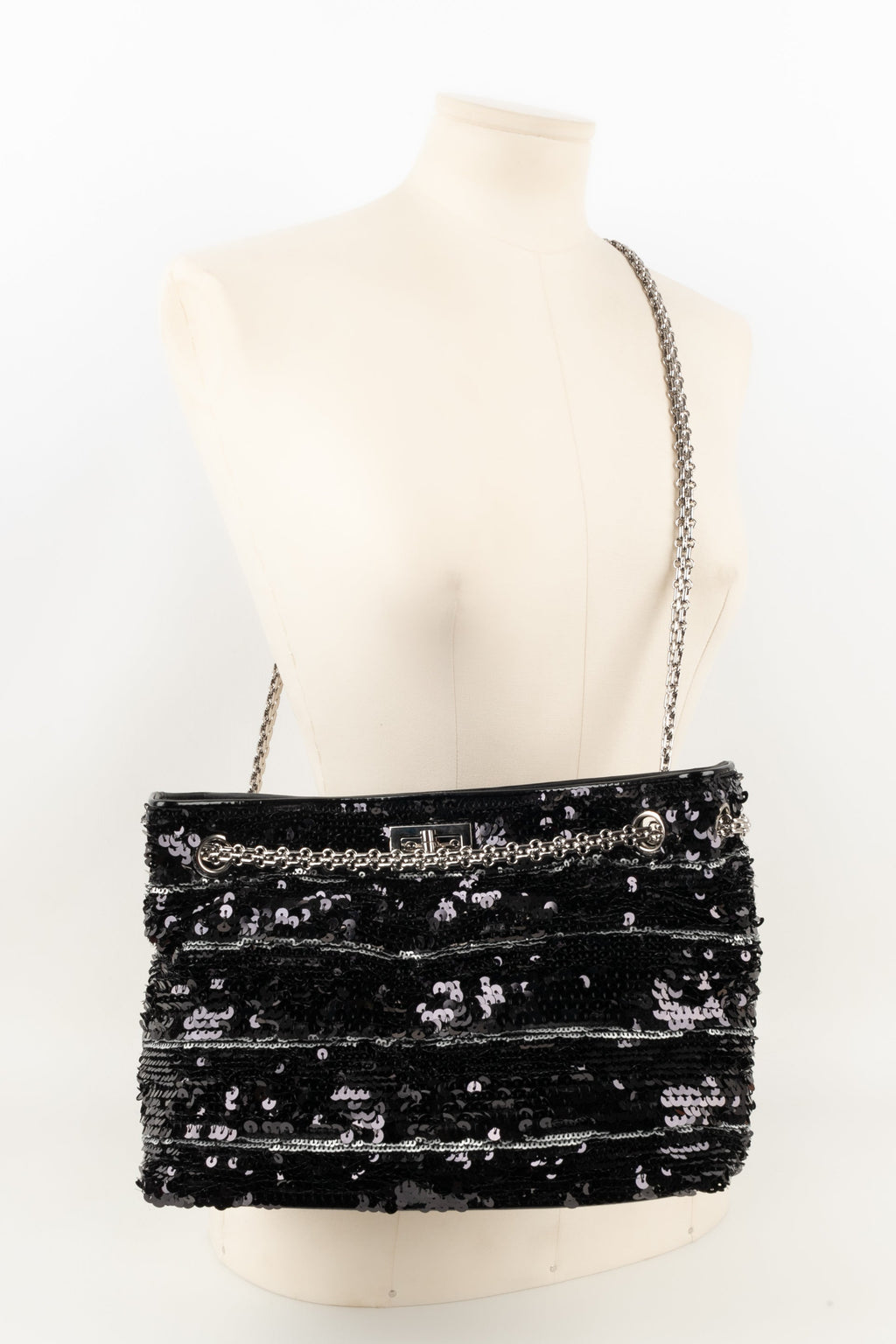 Sac ÃƒÆ’Ã‚Â  paillettes Chanel 2011