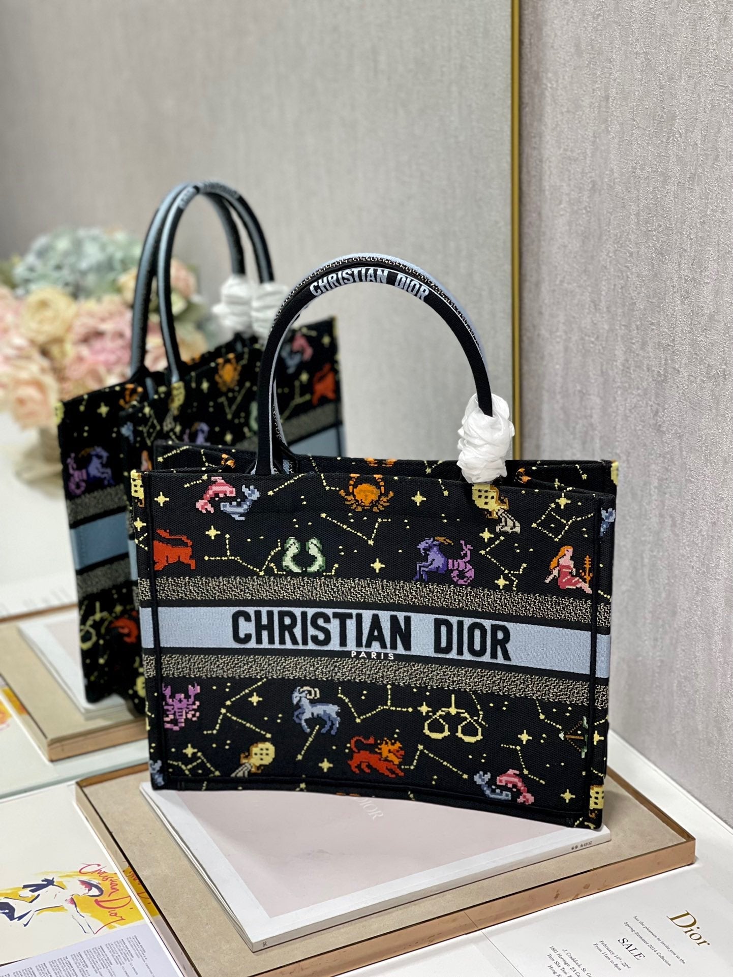 GLAMI MeGLAMIum Book Tote Black Multicolor, For Women, WomenÃ¢â‚¬â„¢s Handbags 14in/36cm CD M1296ZRTY_M911
