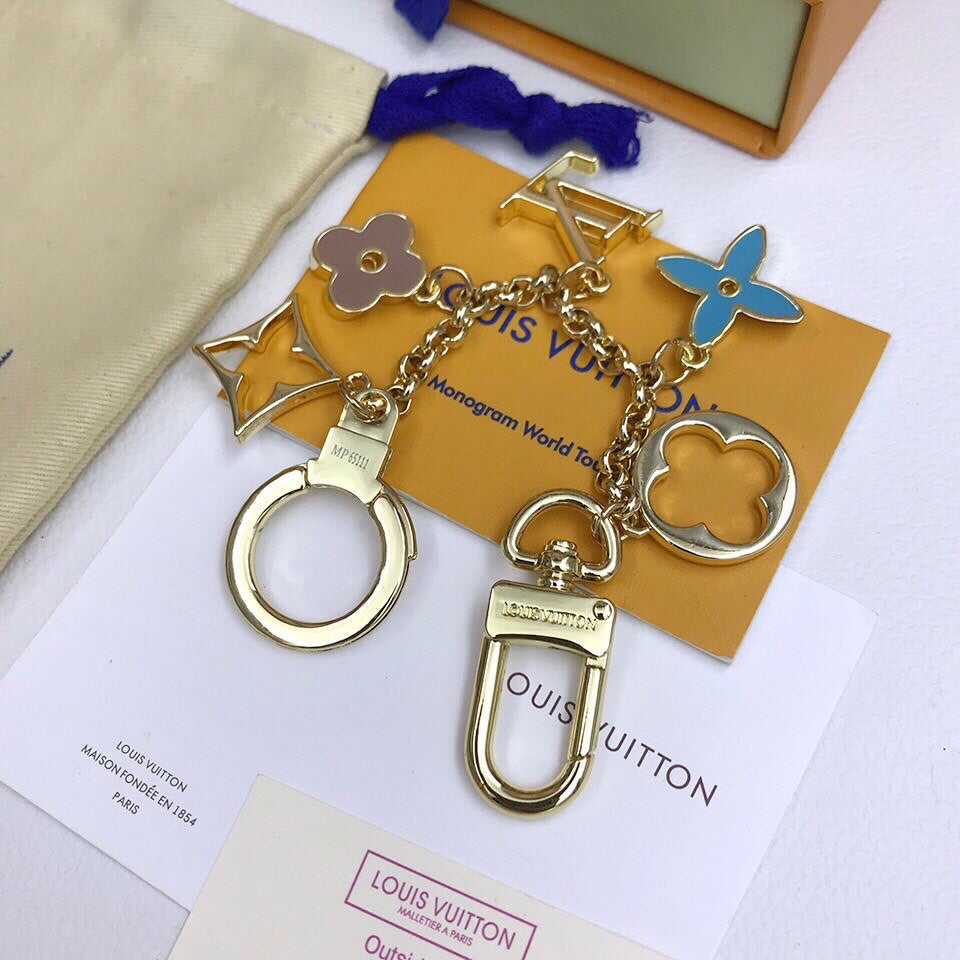 EN - Lux Keychains LUV 056