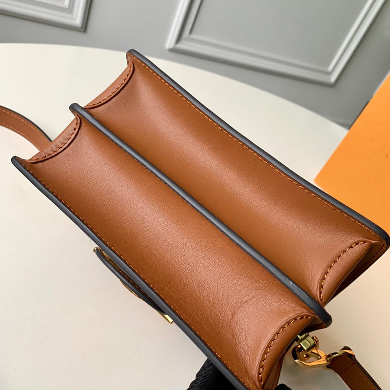 LOV2 Bags - Luxurious Bags  2600