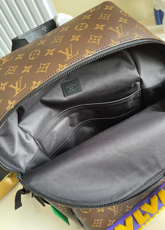 SAMC - LOV Bags - 2395
