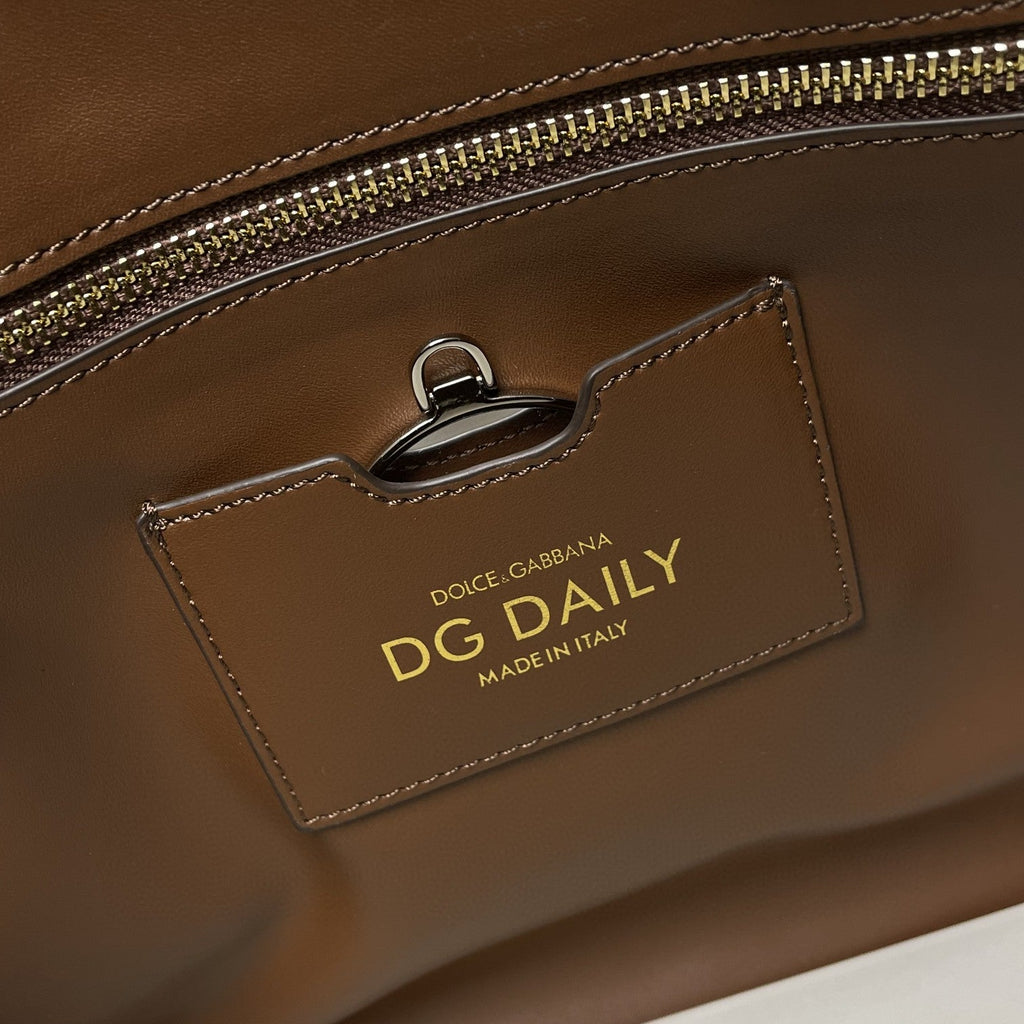 GLAMI Small GLAMI Daily Shopper Brown For Women 14.6in/37cm GLAMIÃ‚Â 