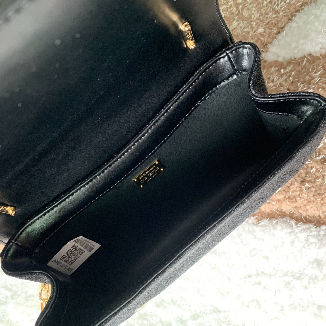 GLAMI Horseferry Print Quilted Small Lola Bag Monogram Black For Women, Bags 9in/23cm 80216191