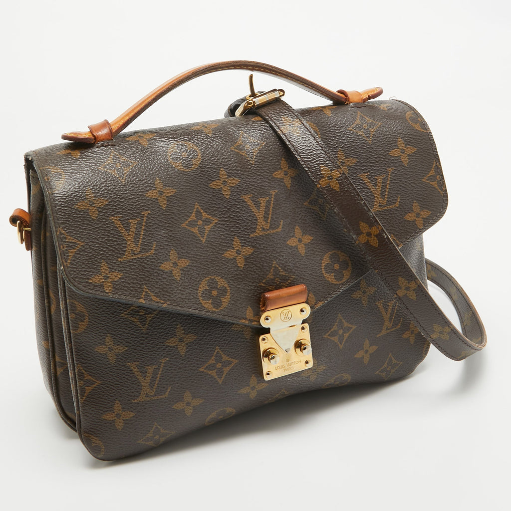 Louis Vuitton Monogram Canvas Pochette Metis Bag..