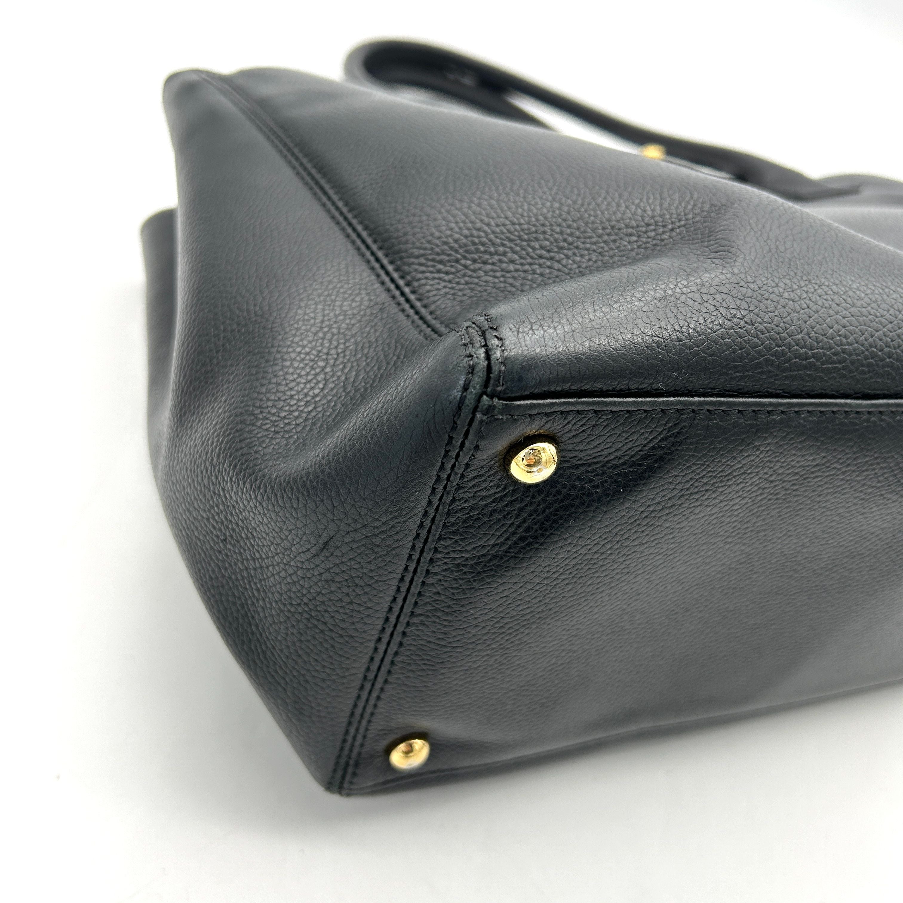 Chanel Medium Executive Cerf Tote Bag - Black Totes, Handbags LA30415