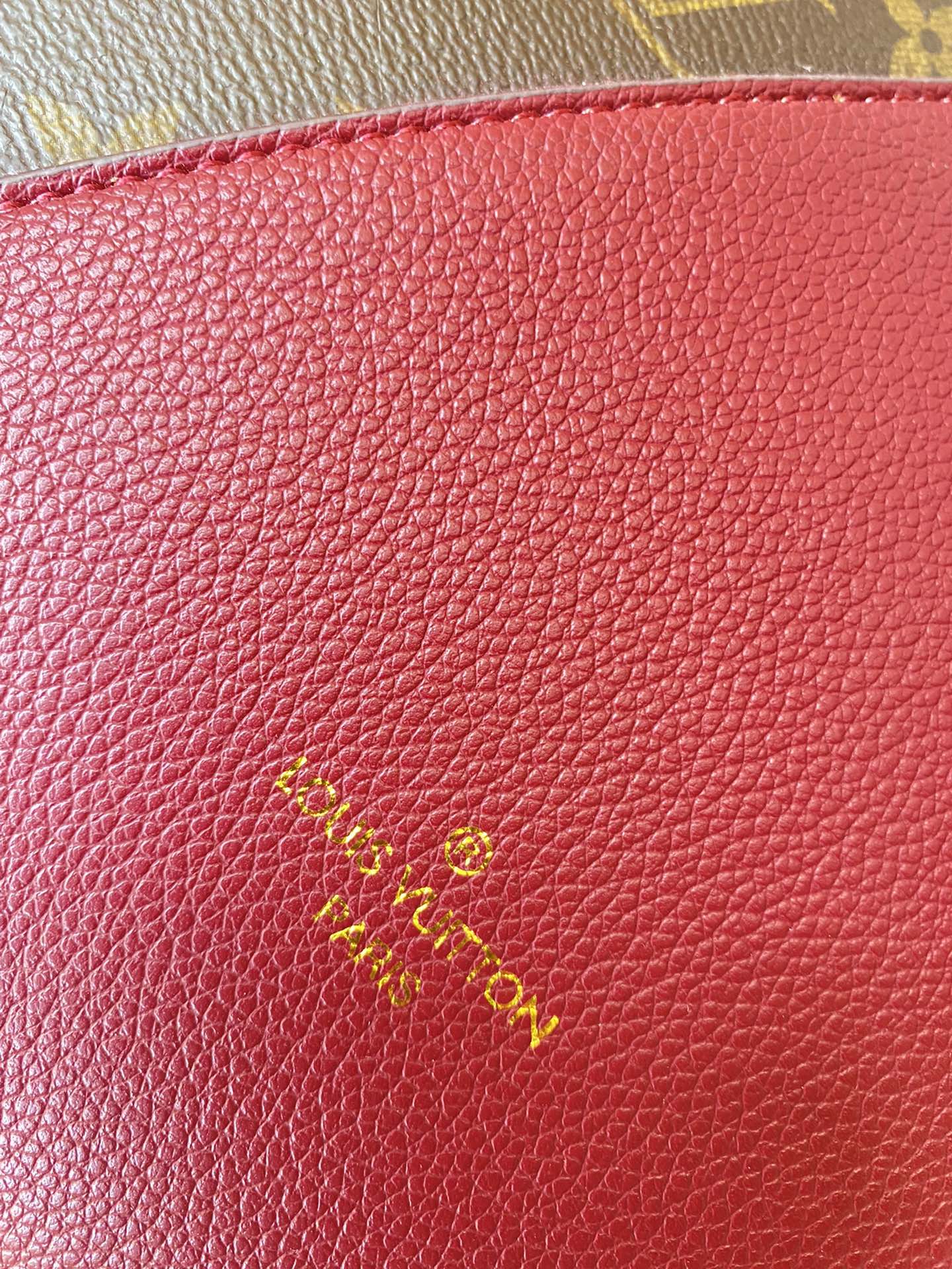 EN - Luxury Bags LUV 781