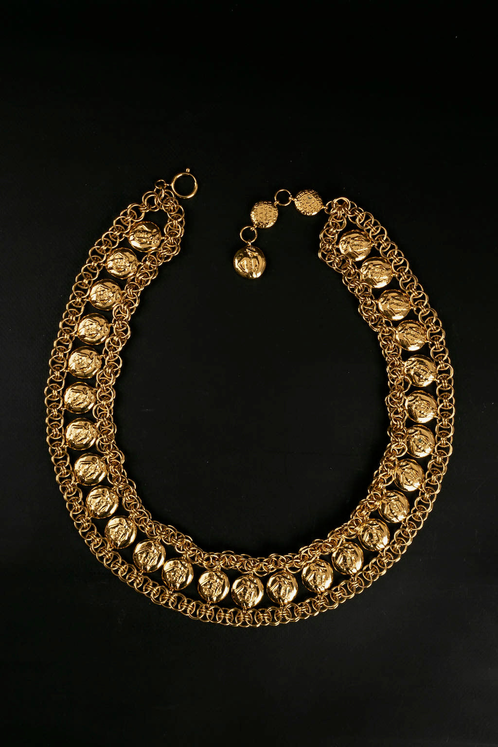 Ceinture en mÃƒÆ’Ã‚Â©tal dorÃƒÆ’Ã‚Â© Chanel